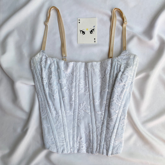 WHITE LACE CORSET (Bust : 30-34, Upper Waist : 26-29)