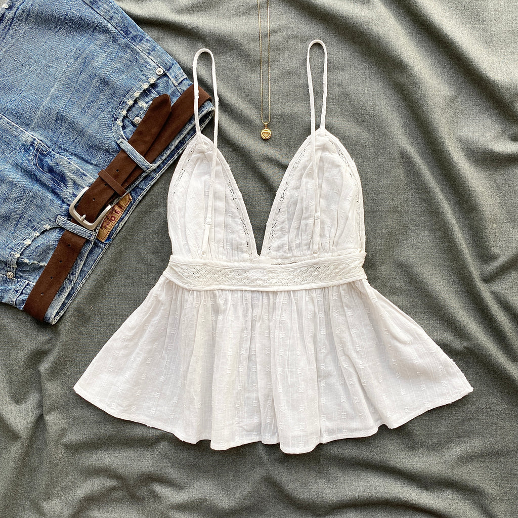 WHITE BABYDOLL TOP (Bust : 30-34, Upper Waist : 24-28