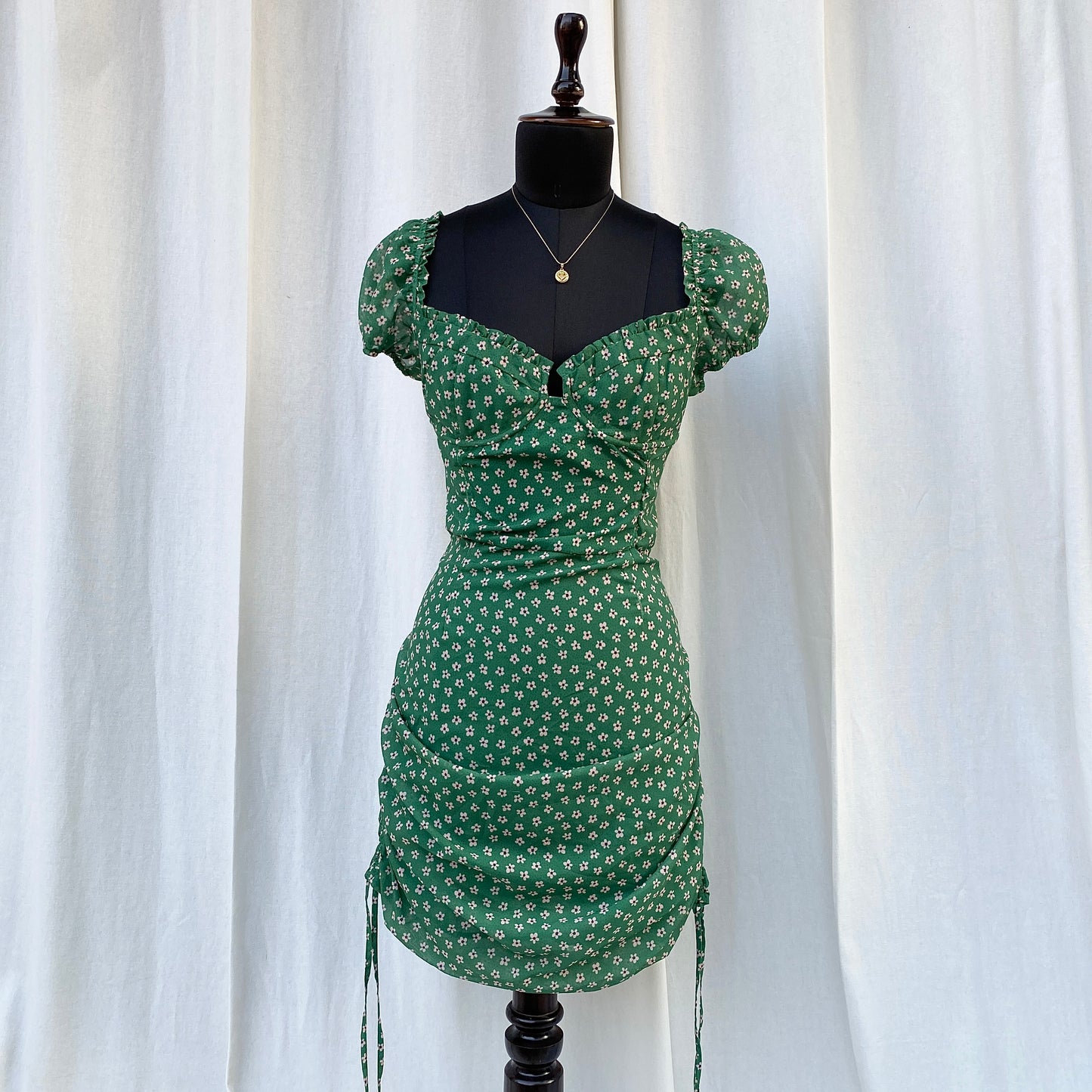 GREEN FLORAL DRESS FROM TIGERMIST (Bust : 36-40, Upper Waist : 32-36)