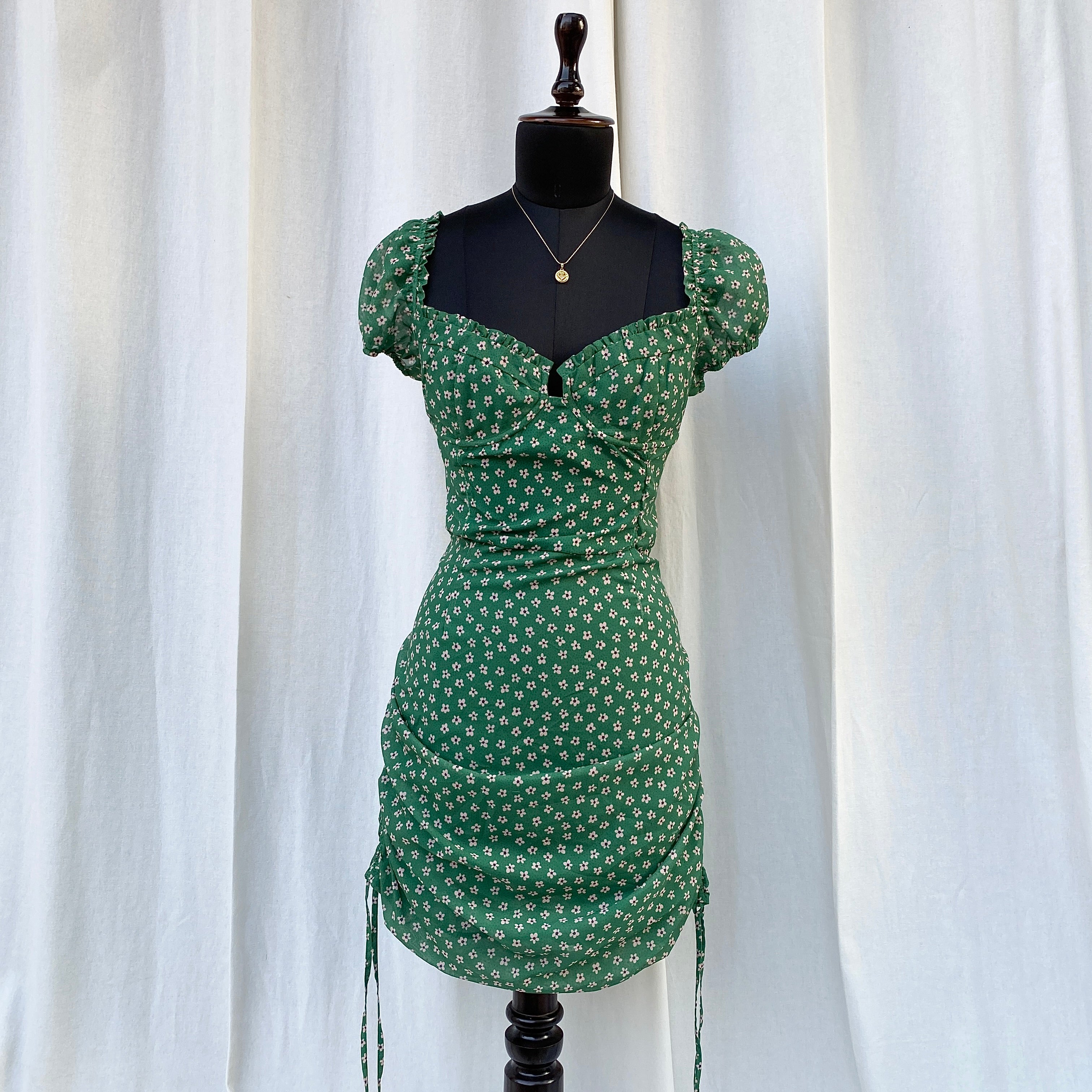 GREEN FLORAL DRESS FROM TIGERMIST (Bust : 36-40, Upper Waist : 32-36)