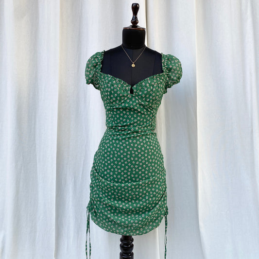 GREEN FLORAL DRESS FROM TIGERMIST (Bust : 36-40, Upper Waist : 32-36)