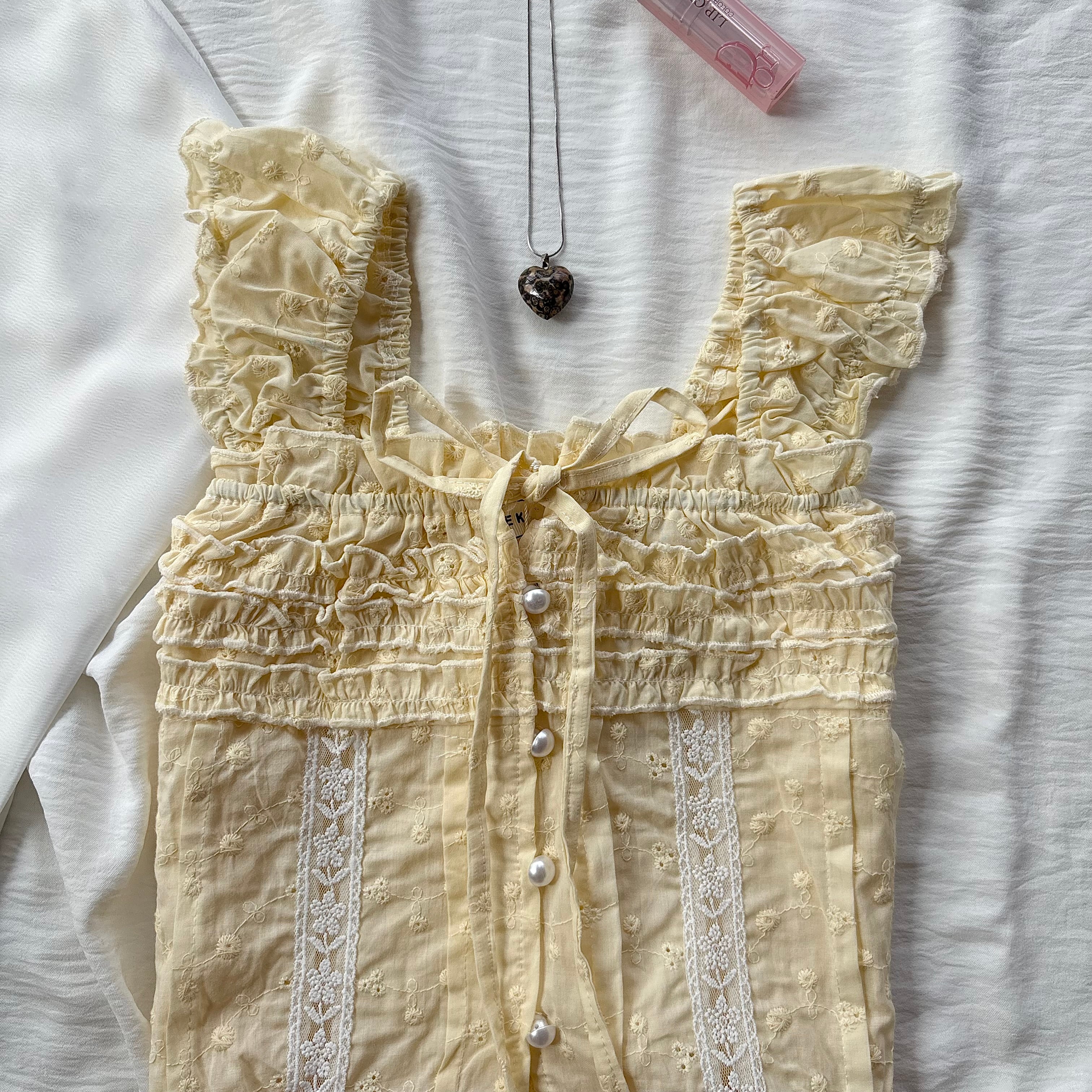 BUTTER YELLOW TOP (Bust : 28-34, Upper Waist : 24-28)