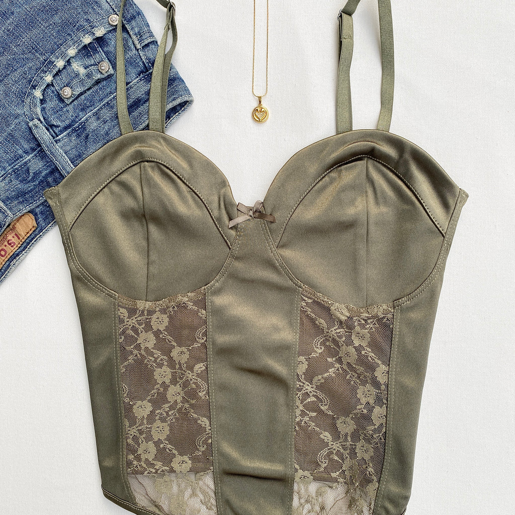 GREEN LACE AND SATIN CORSET FROM HM (Bust : 30-34, Upper Waist : 26-32)