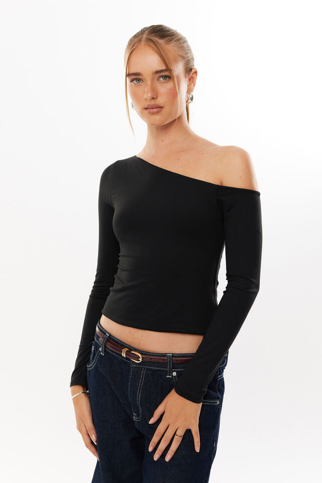 BLACK OFF SHOULDER TOP (Bust : 30-34, Upper Waist : 22-28)