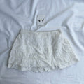 WHITE EYELET SKIRT (Waist : 24-28)