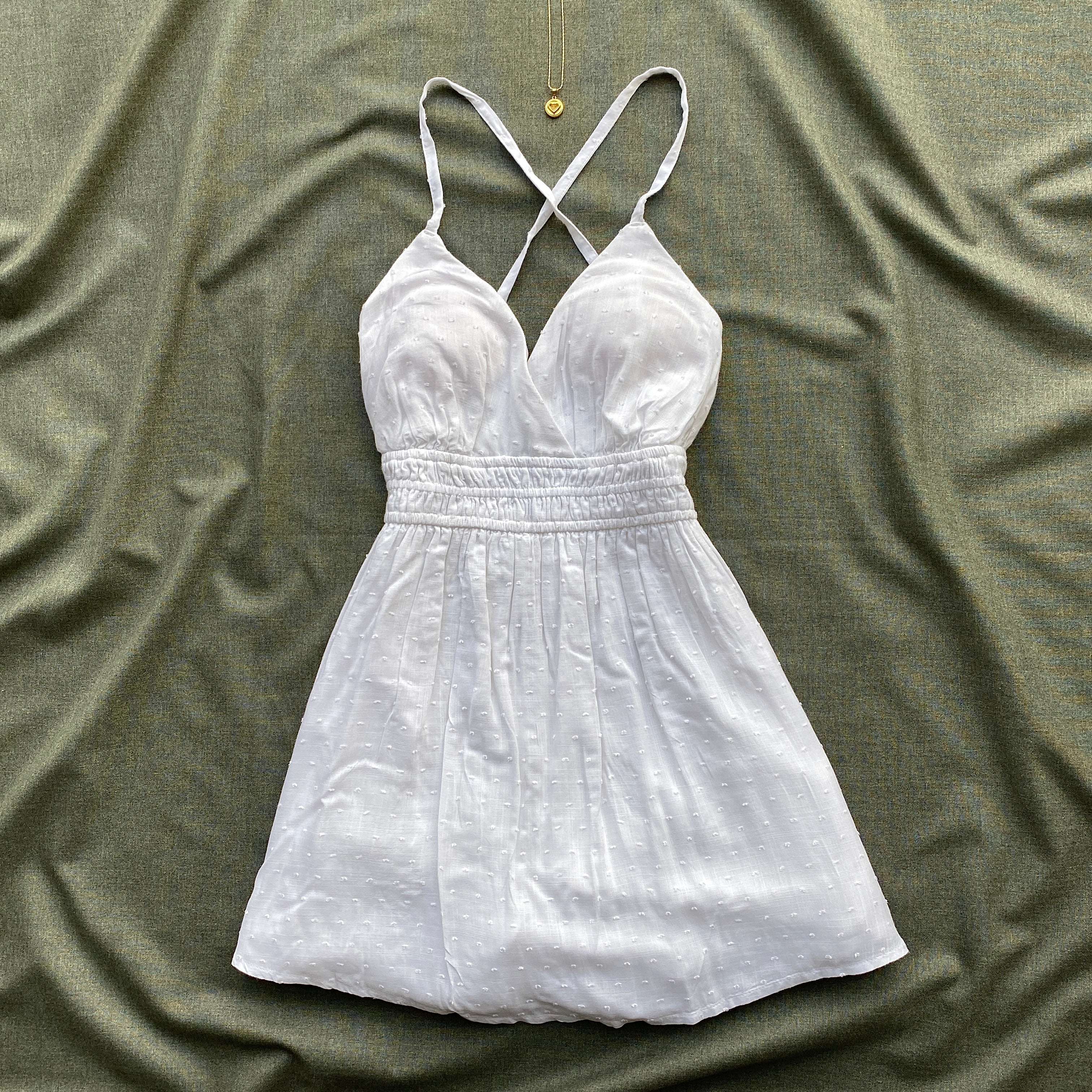 WHITE DRESS FROM HOLLISTER (Bust : 30-32, Upper Waist : 23-28)