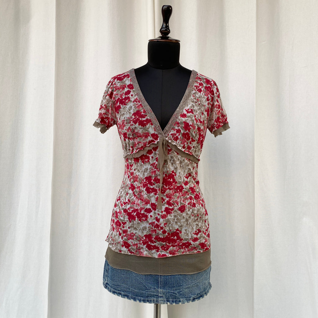 Y2K FLORAL TOP (Bust : 30-34, Upper Waist : 23-28)
