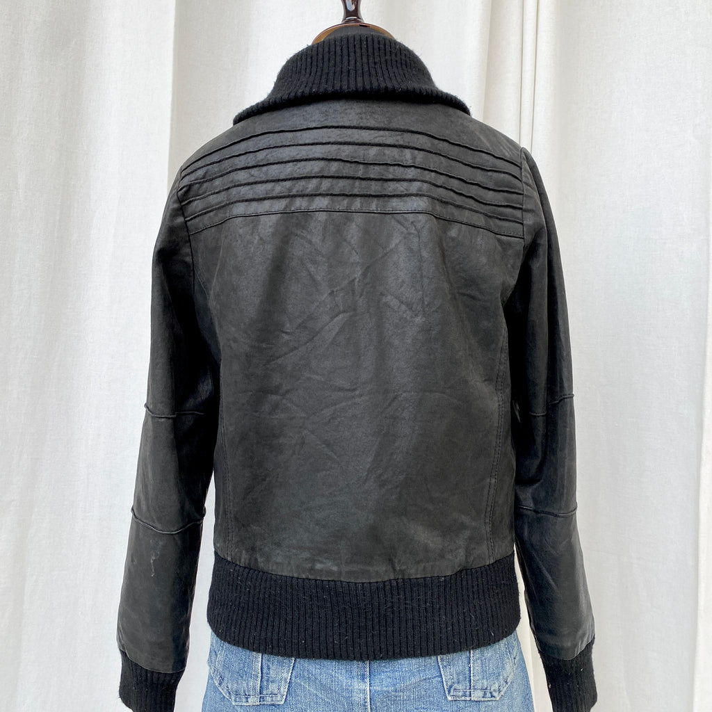 LEATHER JACKET (Fits S/M)