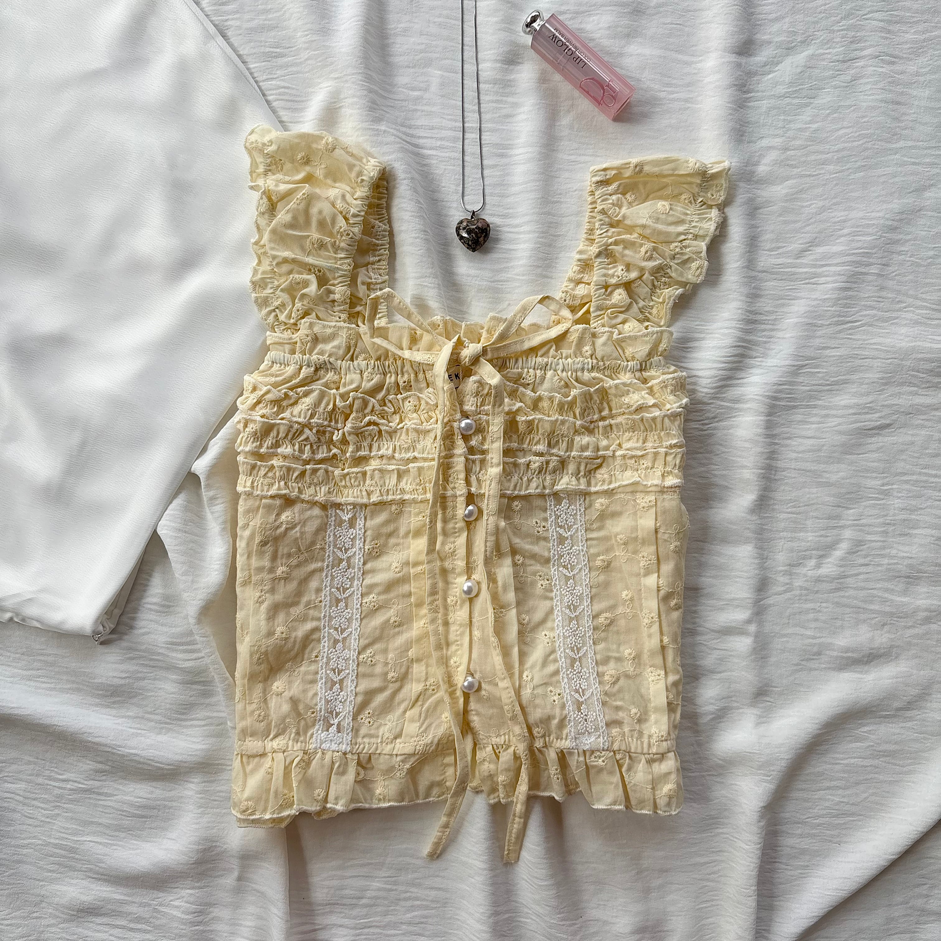 BUTTER YELLOW TOP (Bust : 28-34, Upper Waist : 24-28)