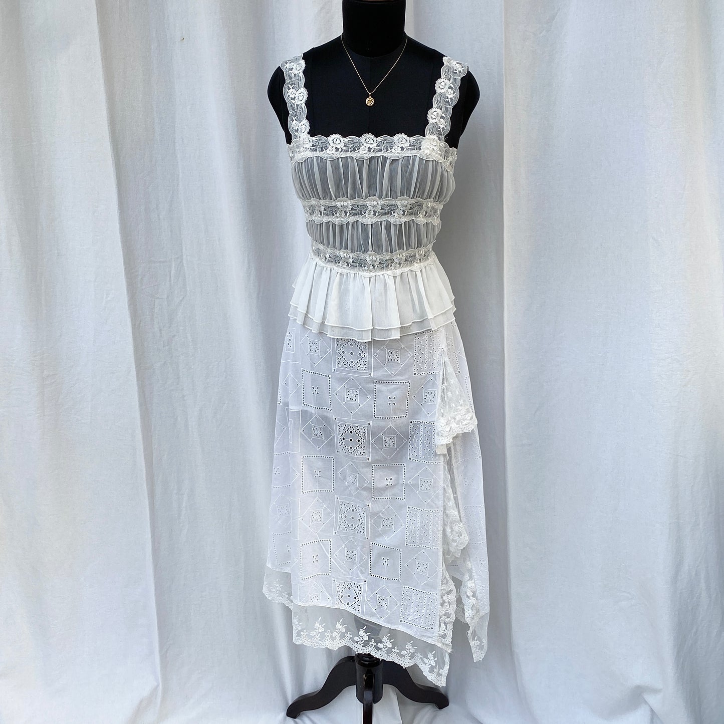 WHITE EYELET MAXI SKIRT FROM FREE PEOPLE (Sizes available)