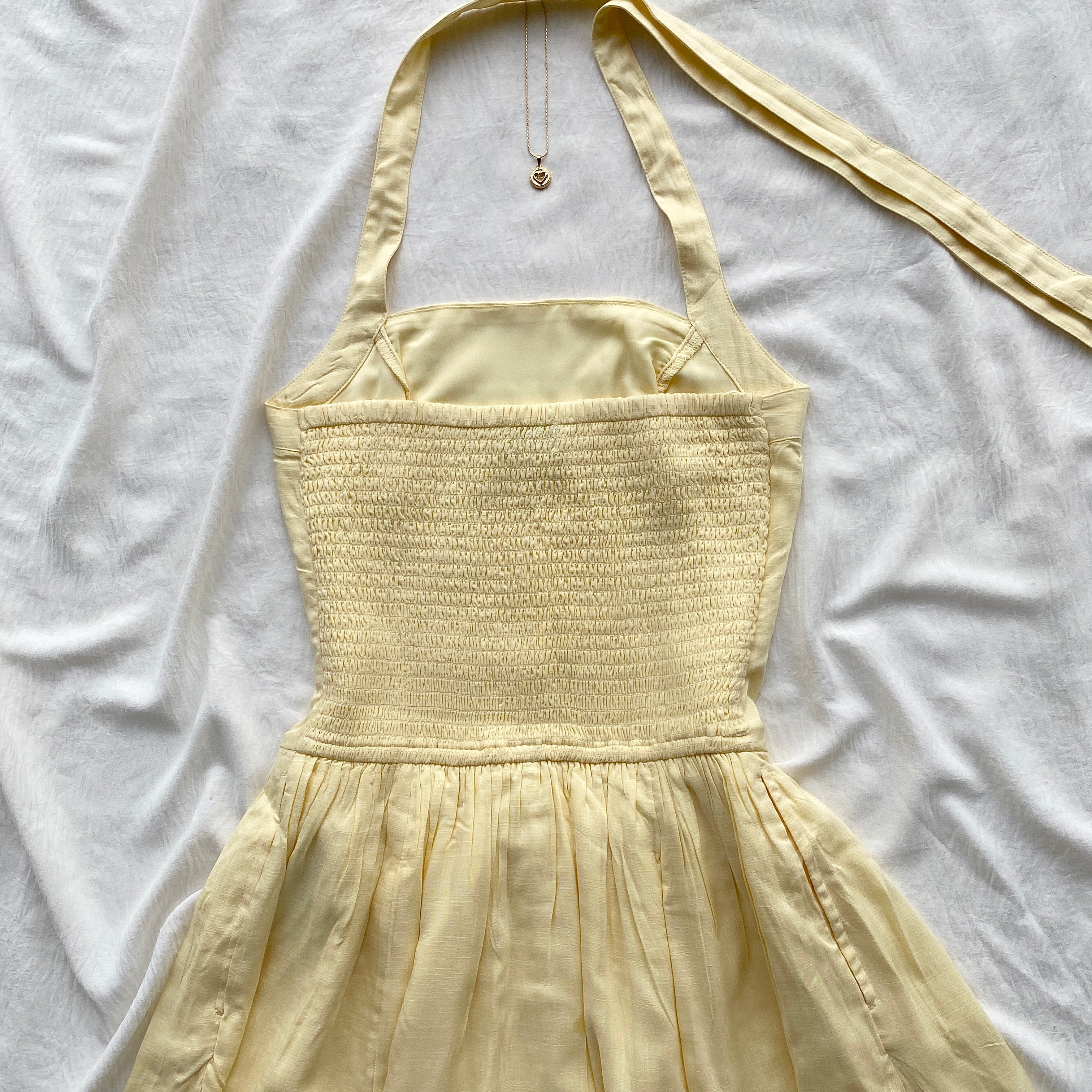 YELLOW HALTER DRESS FROM HOLLISTER (Bust : 30-34, Upper Waist : 26-30)