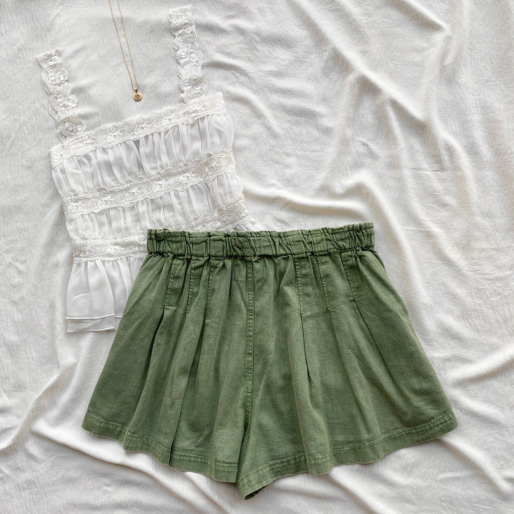 GREEN DENIM SHORTS FROM FREE PEOPLE (M)