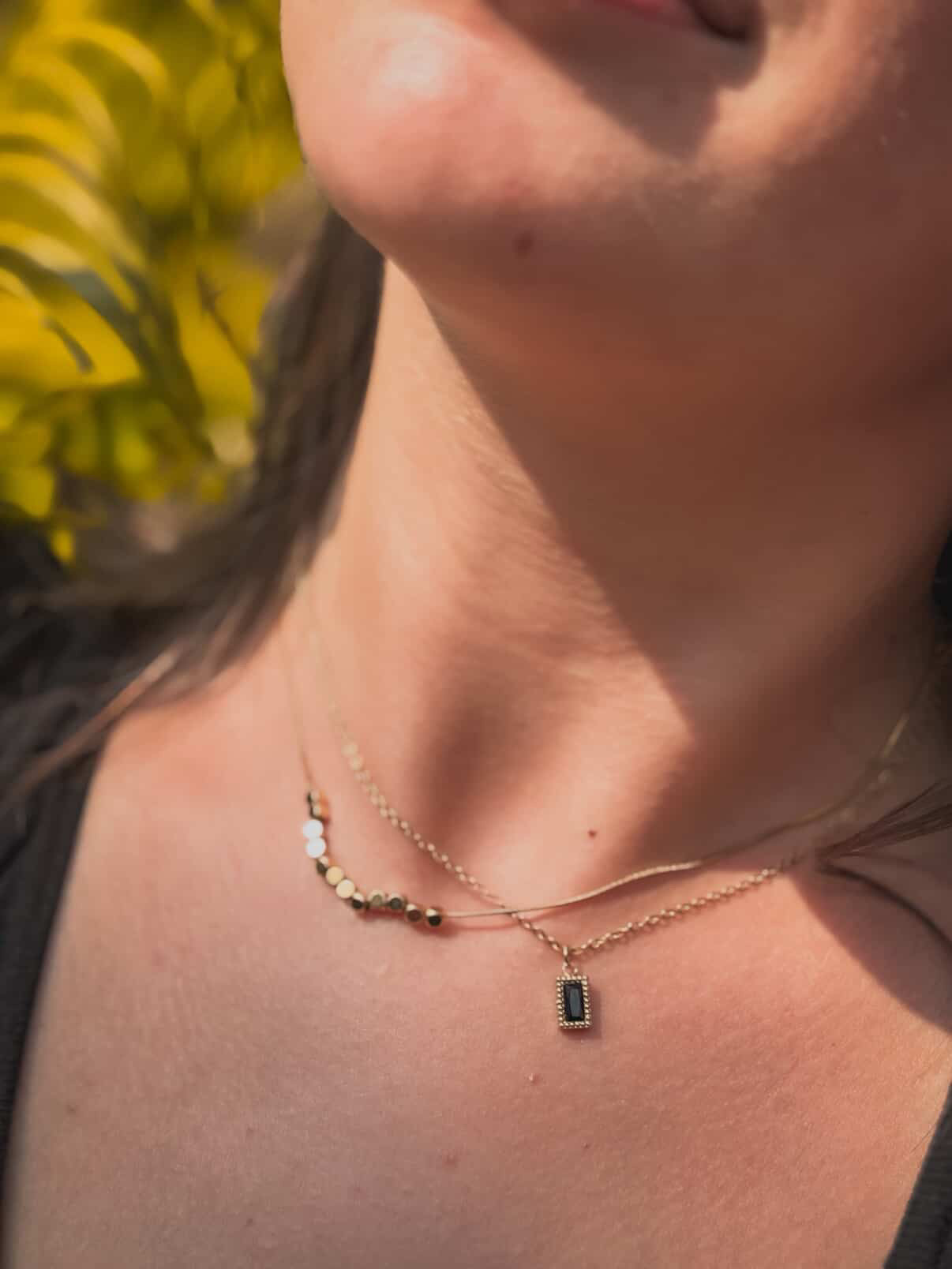 DOUBLE LAYERED DAINTY NECKLACE