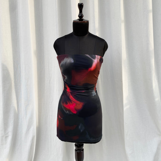 BLACK STRAPLESS MINI DRESS  ( Bust : 30-34, Upper Waist : 23-28)