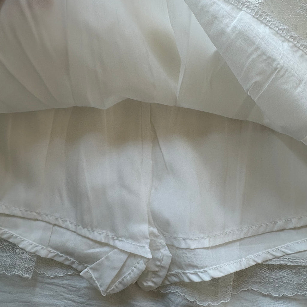 WHITE PLEATED SKIRT (Sizes available)