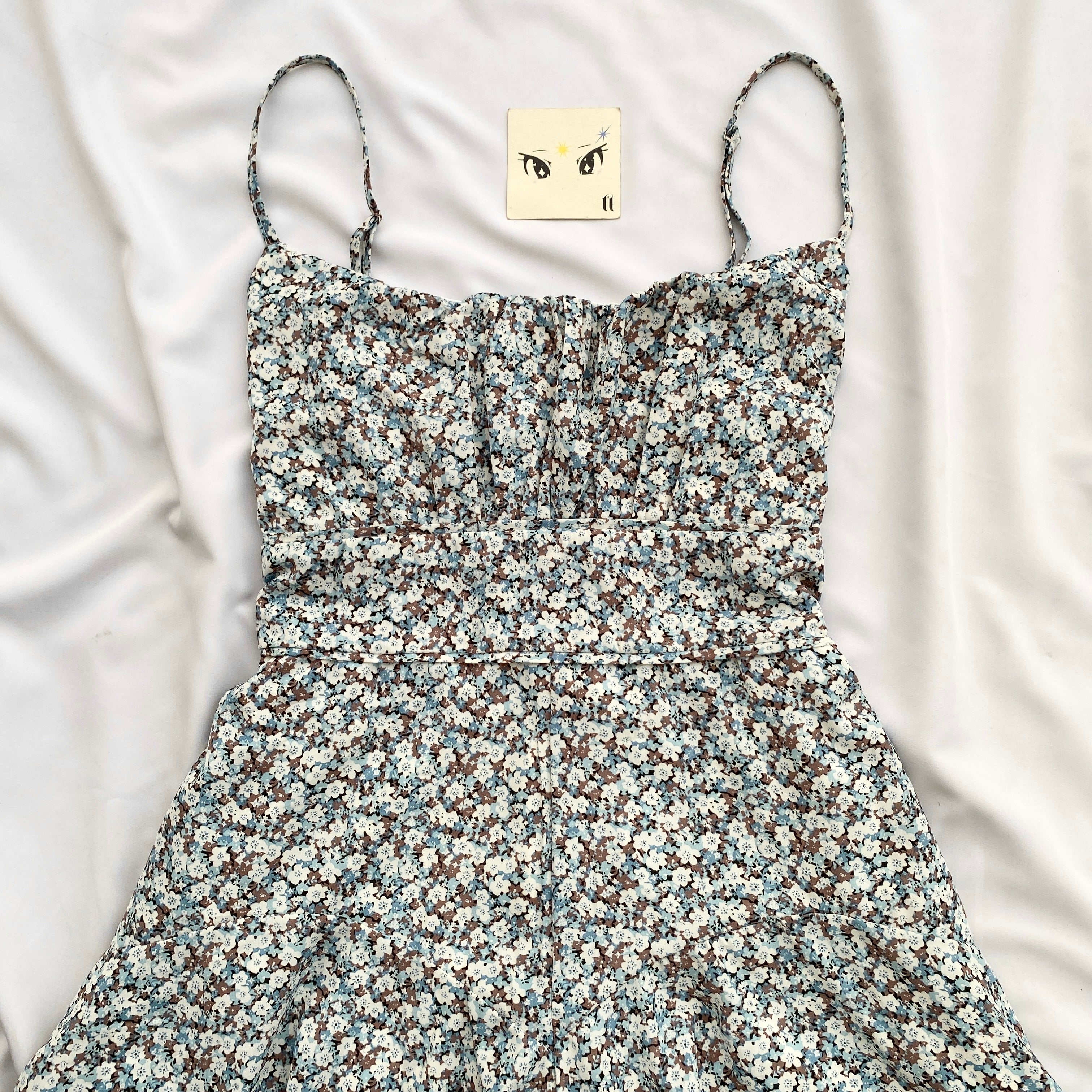 FLORAL PLAYSUIT (Bust : 34-38, Upper Waist : 32-36)