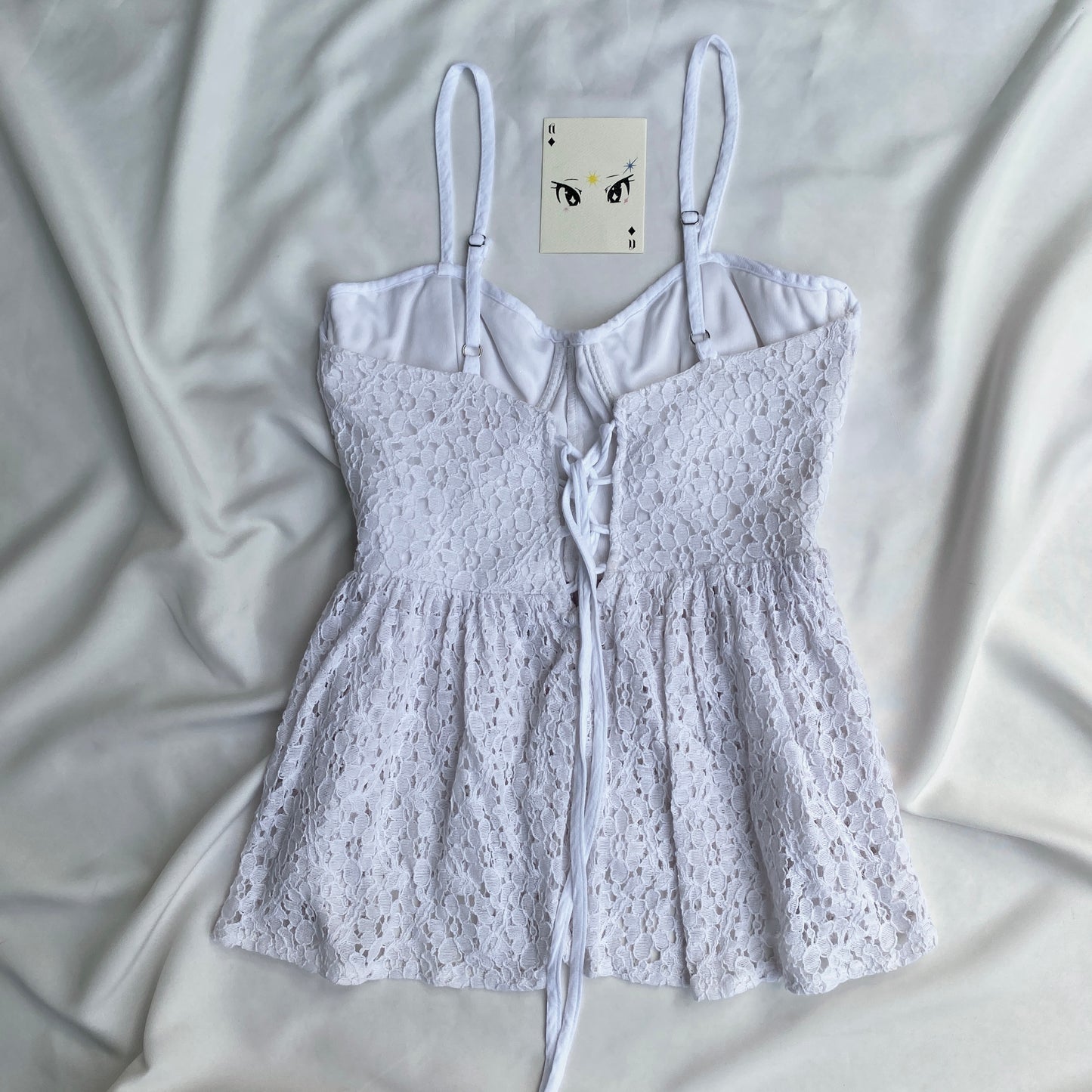 WHITE LACE TOP (Bust : 30-34, Upper Waist : 26-29)