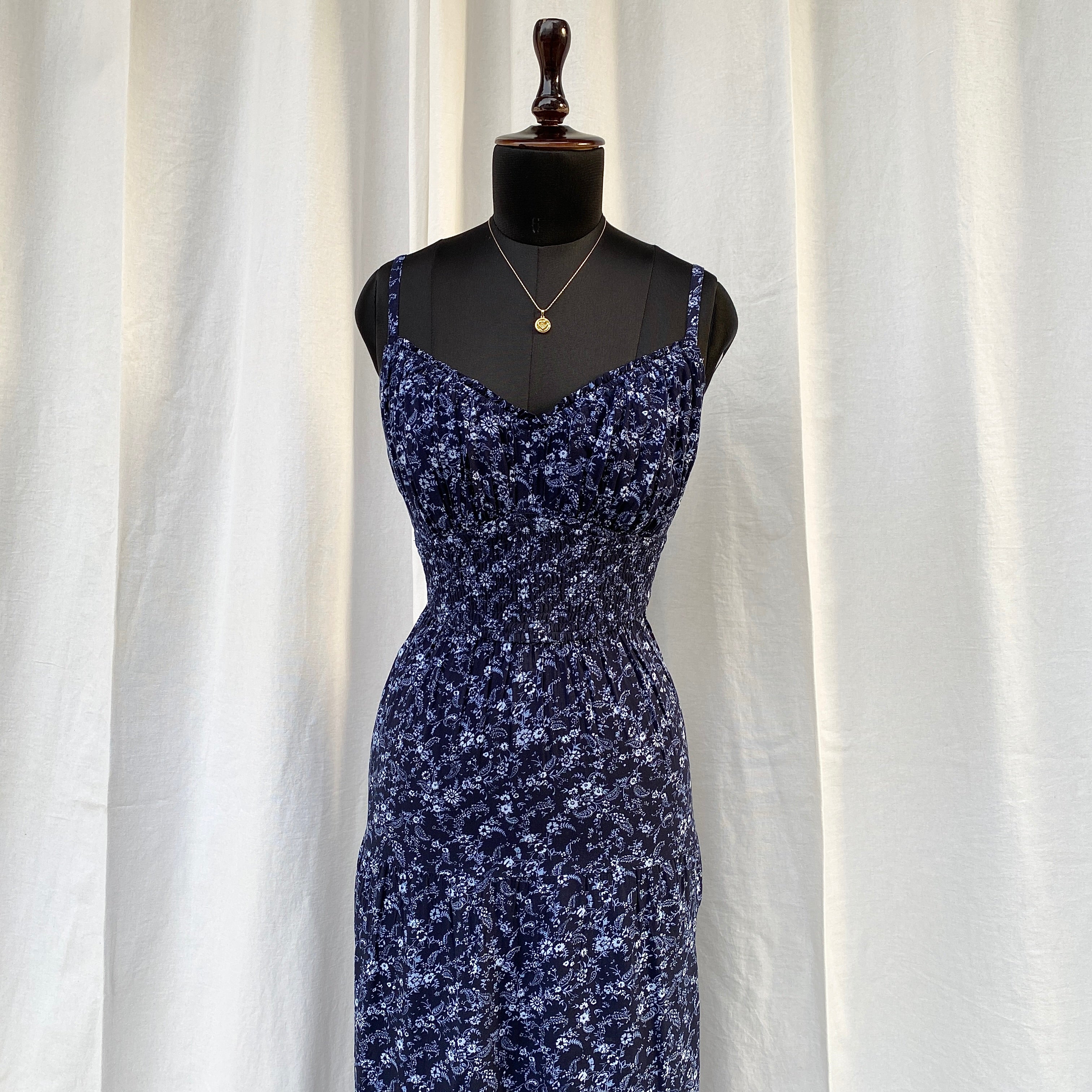 NAVY BLUE DRESS FROM HOLLISTER (Bust : 30-34, Upper Waist : 23-28)