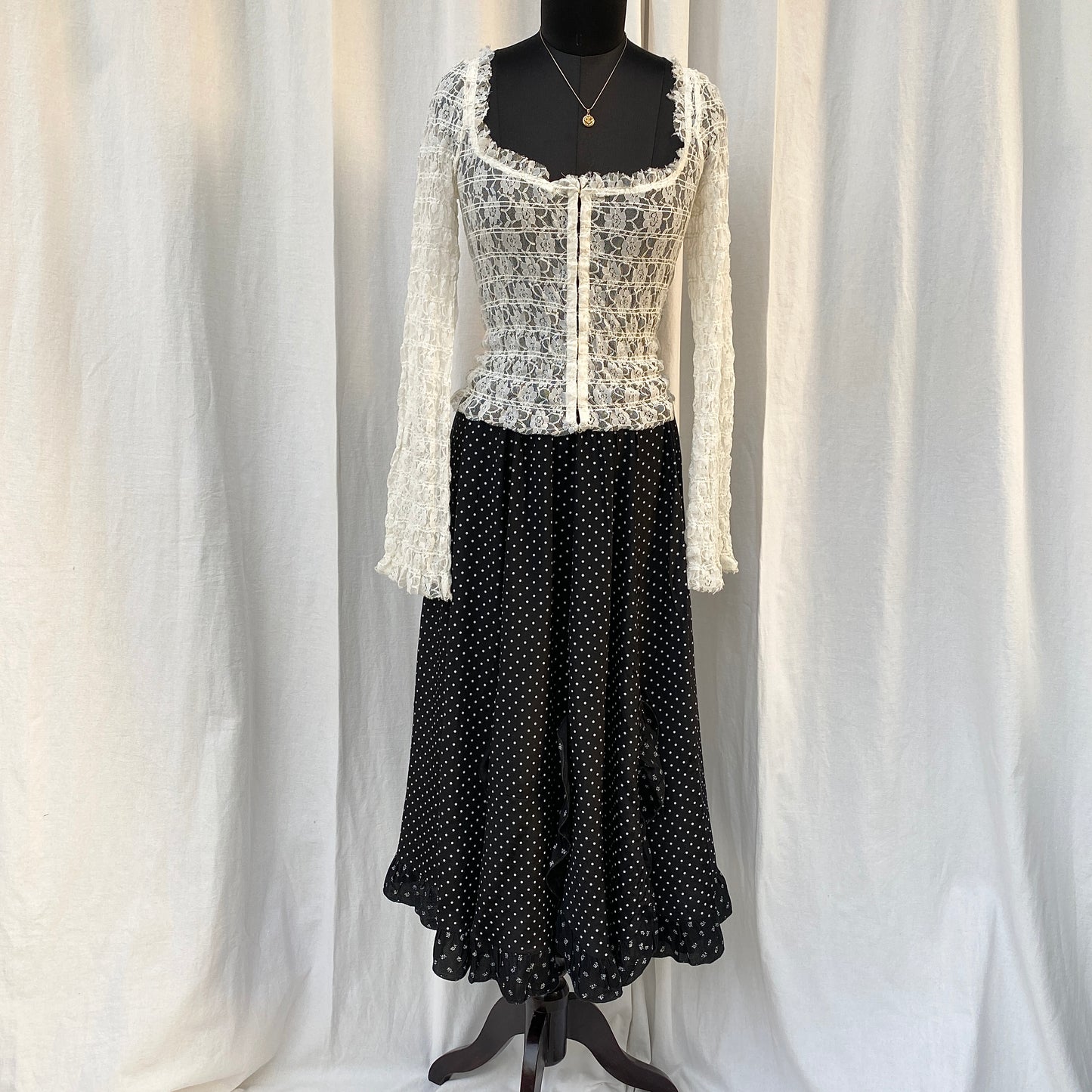 POLKA DOT MAXI SKIRT (Waist : 26-28)