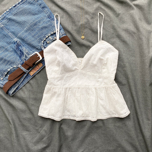 WHITE EYELET TOP (Bust : 40-44, Upper Waist : 34-38)