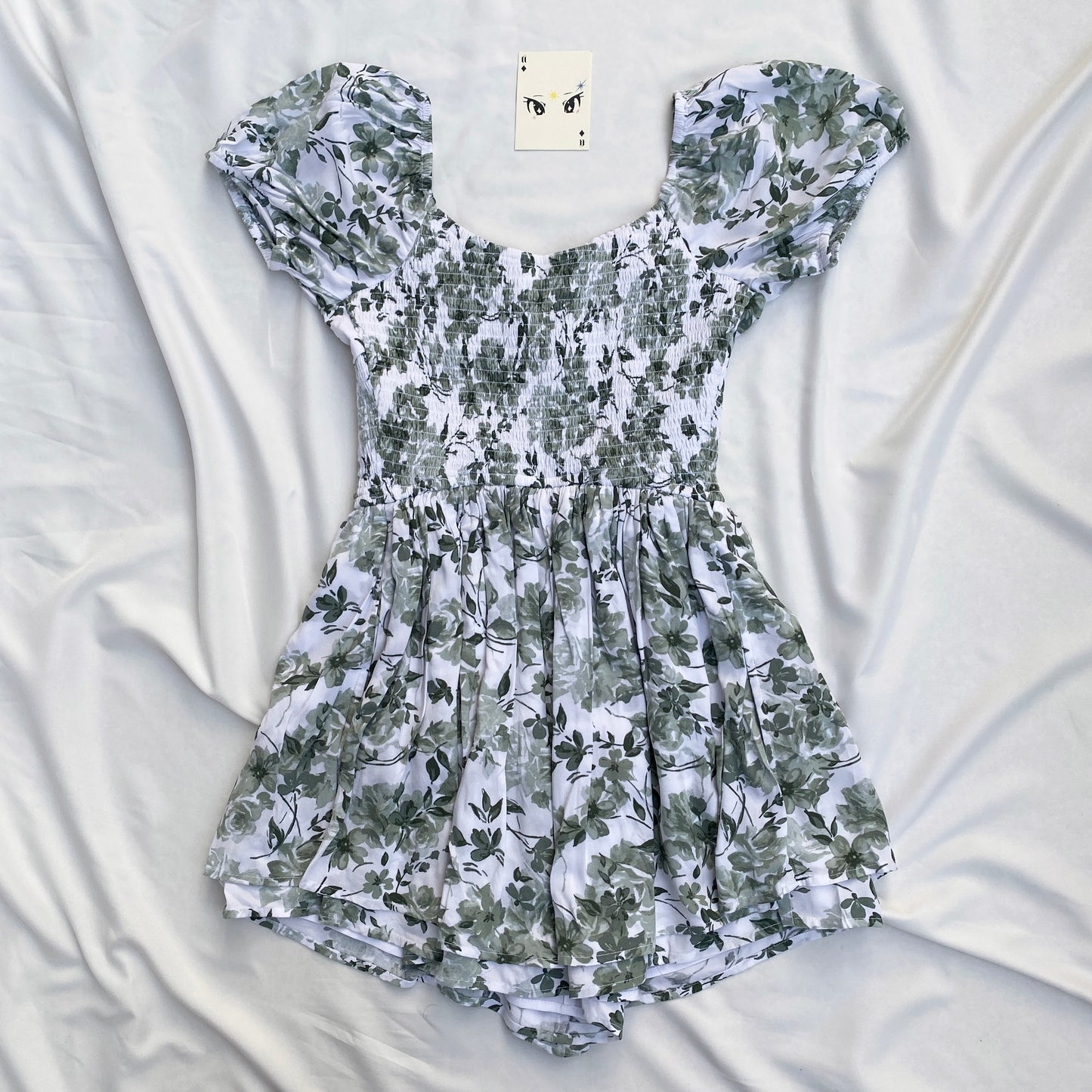 GREEN FLORAL DRESS FROM HOLLISTER (Bust : 30-34, Upper Waist : 24-29)