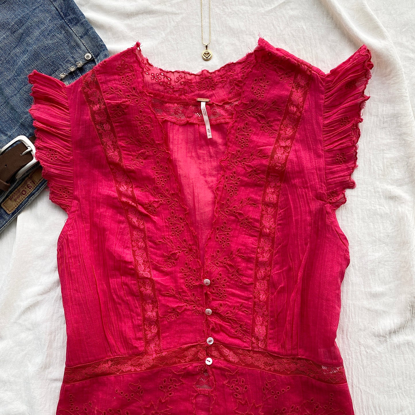 RED LACE TOP FROM FREE PEOPLE (Bust : 38-40, Upper Waist : 32-38)