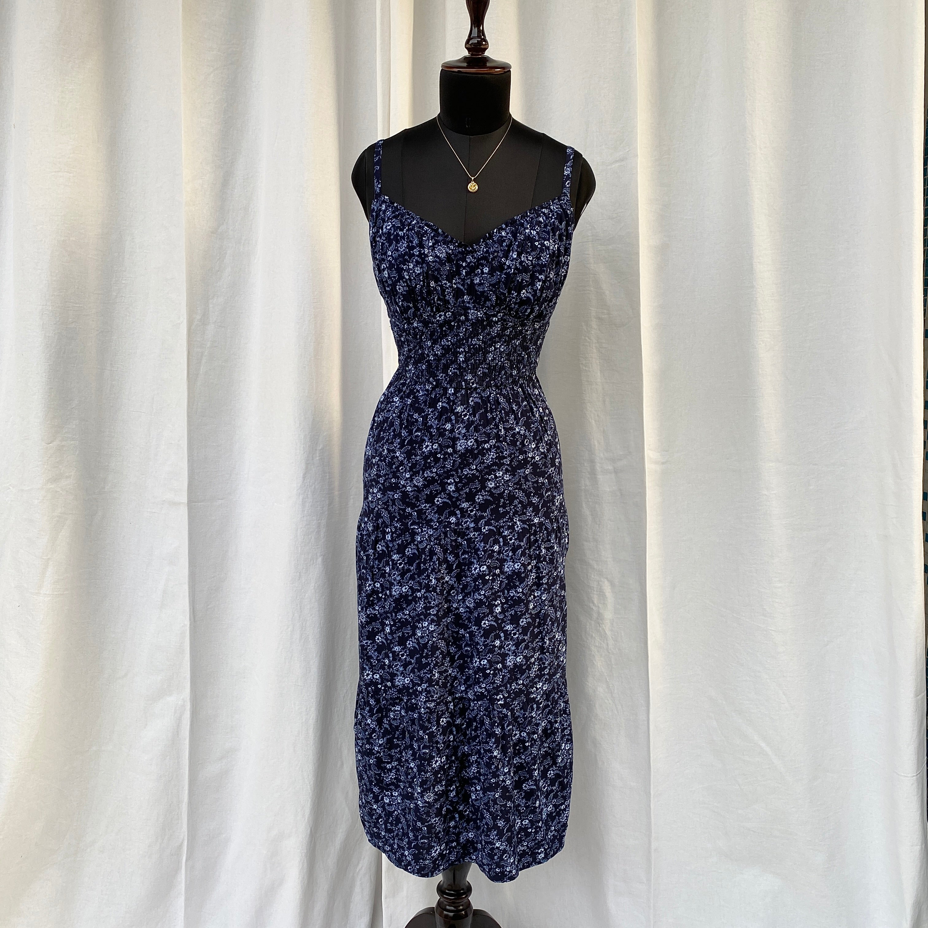 NAVY BLUE DRESS FROM HOLLISTER (Bust : 30-34, Upper Waist : 23-28)
