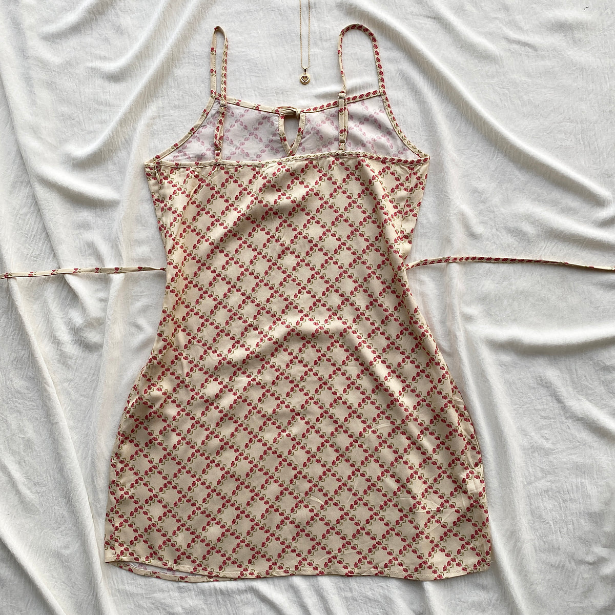 FLORAL DRESS IN PINK FROM COTTON ON (Sizes available)
