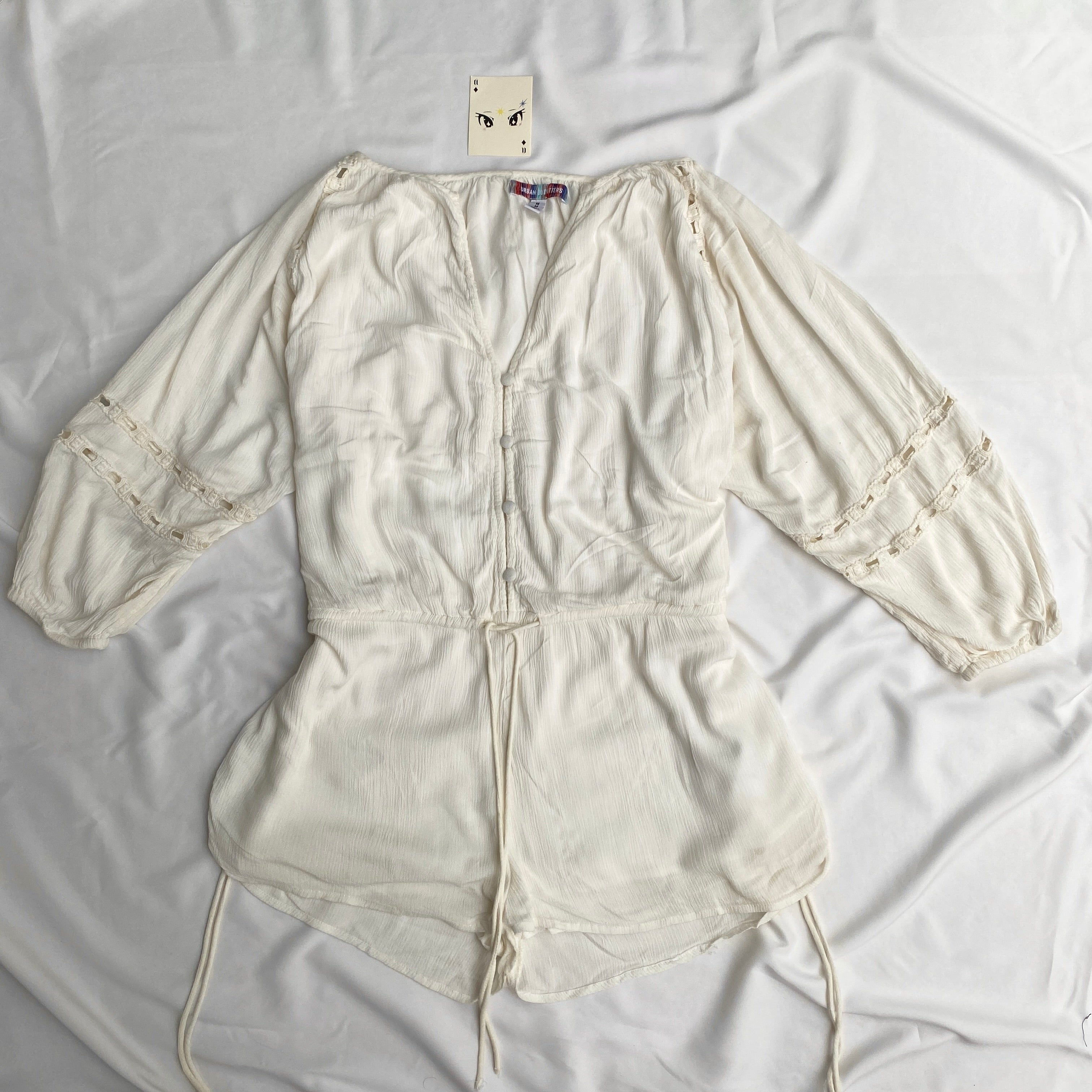 WHITE FESTIVAL ROMPER FROM URBAN OUTFITTERS (Bust : 34-38, Upper Waist : Adjustable)