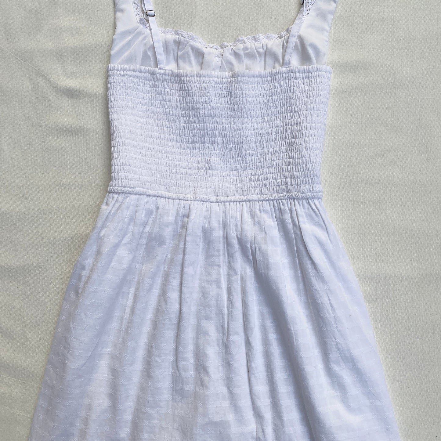 WHITE DRESS FROM HOLLISTER (Bust : 34-36, Upper Waist : 28-34)