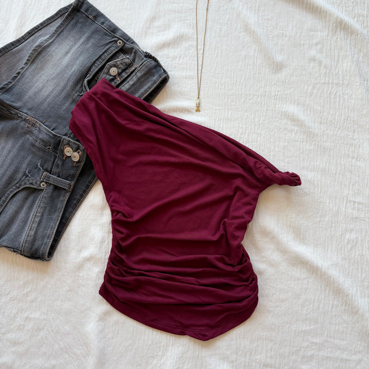 CHERRY TOP (Bust : 28-34, Upper Waist : 22-28)