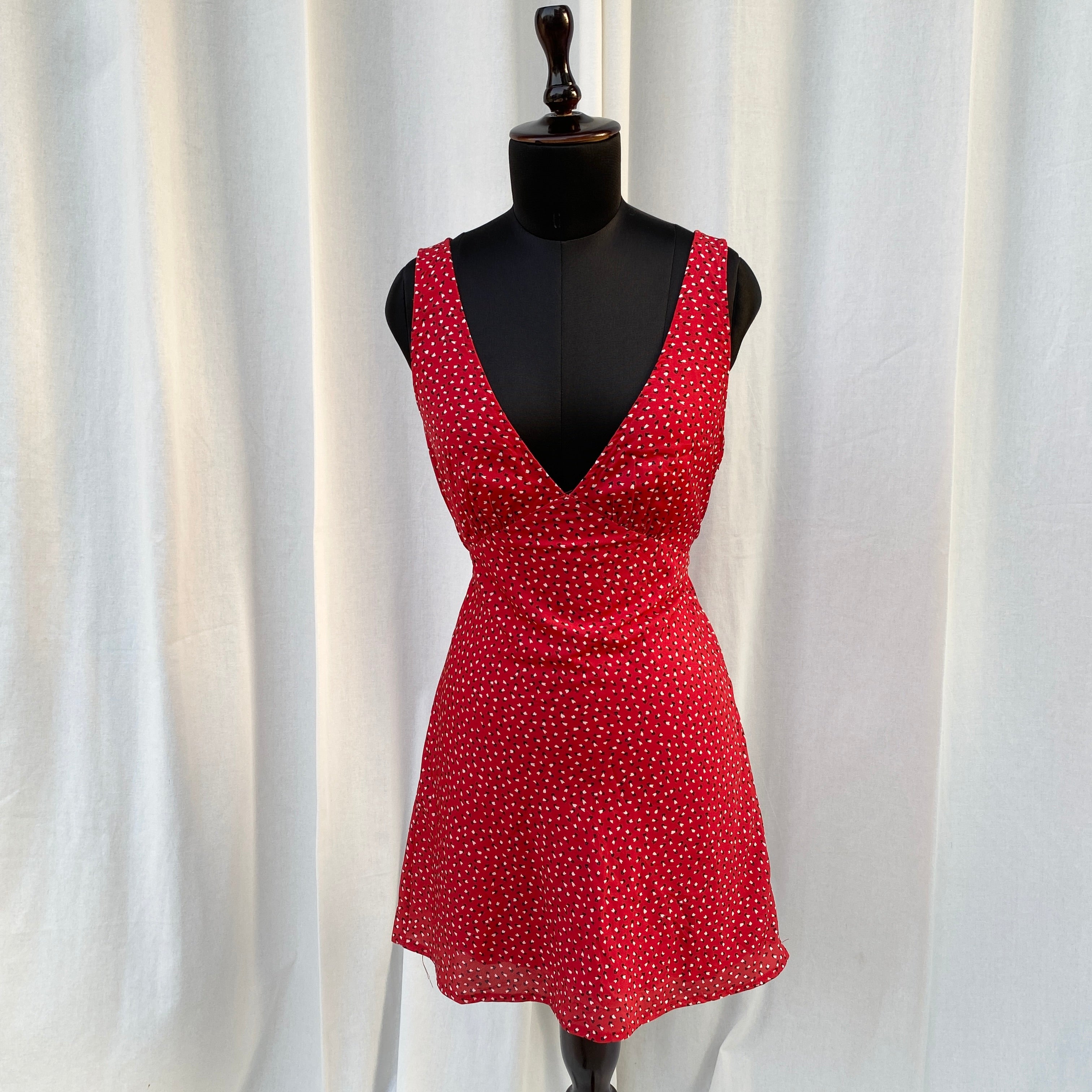RED DRESS FROM PRINCESS POLLY (Bust : 32-34, Upper Waist : 28-30)