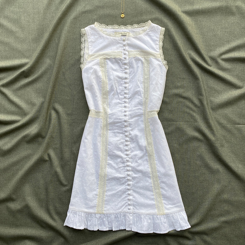 WHITE DRESS FROM ABERCROMBIE (Bust : 32-34, Upper Waist : 26-30)