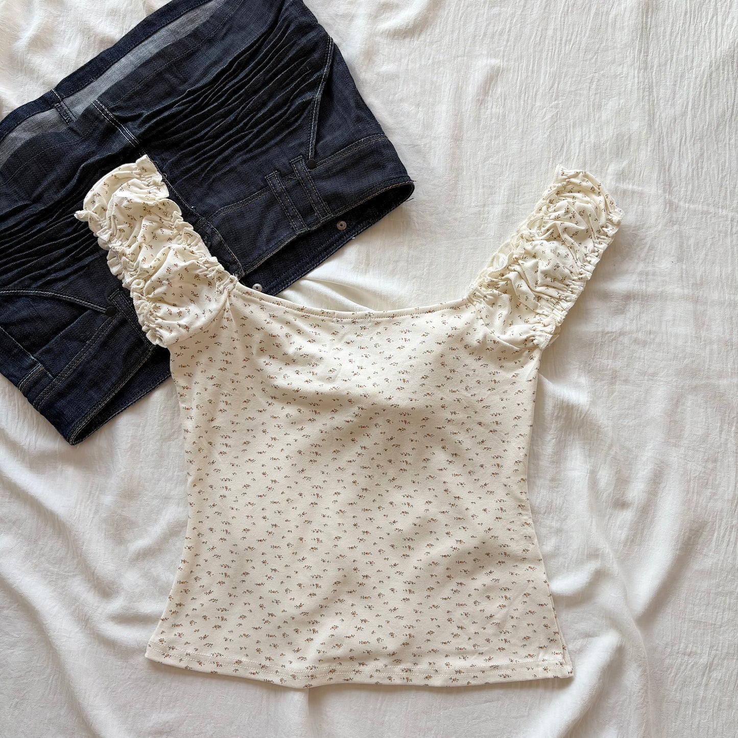 WILDFLOWER TOP IN YELLOW (Bust : 30-34, Upper Waist : 24-28)