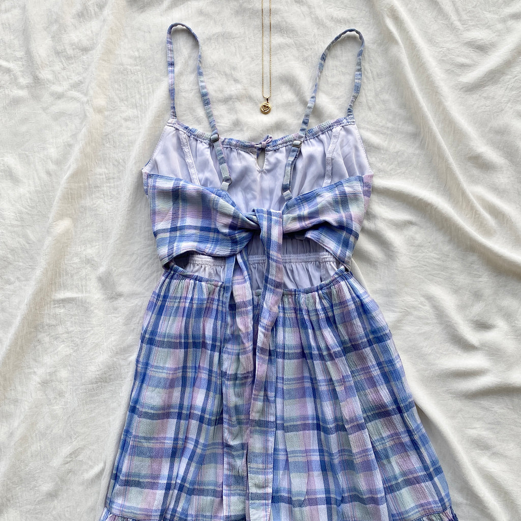PLAID DRESS FROM HOLLISTER (Bust : 30-34, Upper Waist : 22-28)