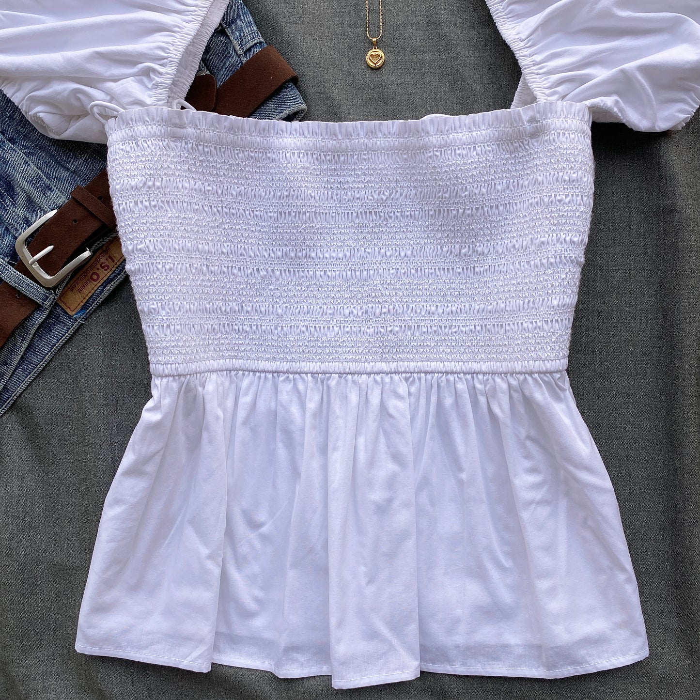WHITE TOP FROM ABERCROMBIE AND FITCH (Two sizes)