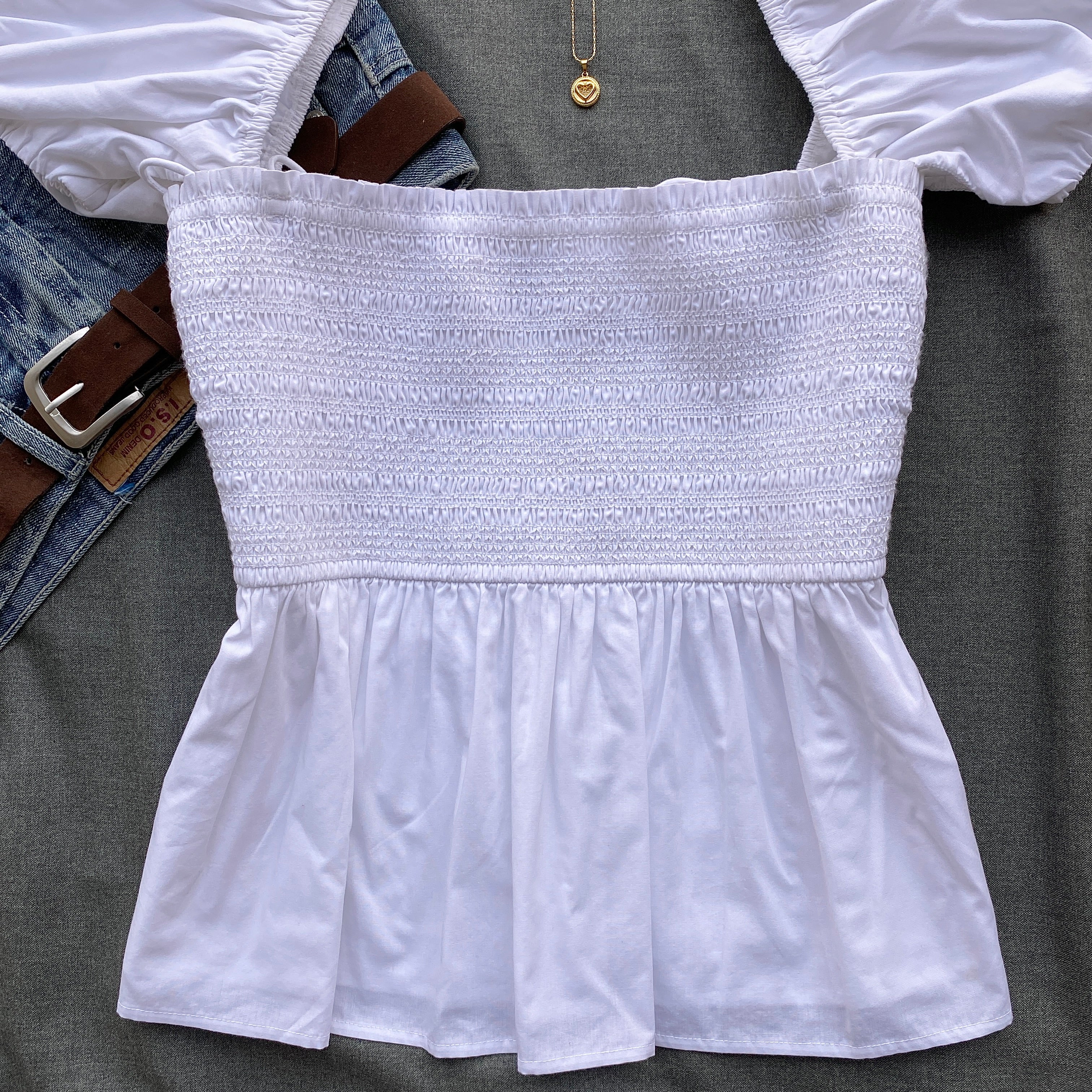 WHITE TOP FROM ABERCROMBIE AND FITCH (Two sizes)