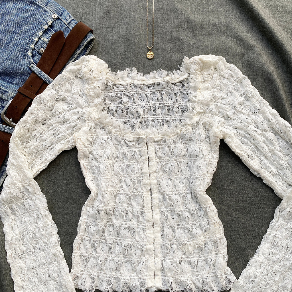 WHITE LACE TOP FROM FREE PEOPLE (Bust : 28-32, Upper Waist : 22-26)