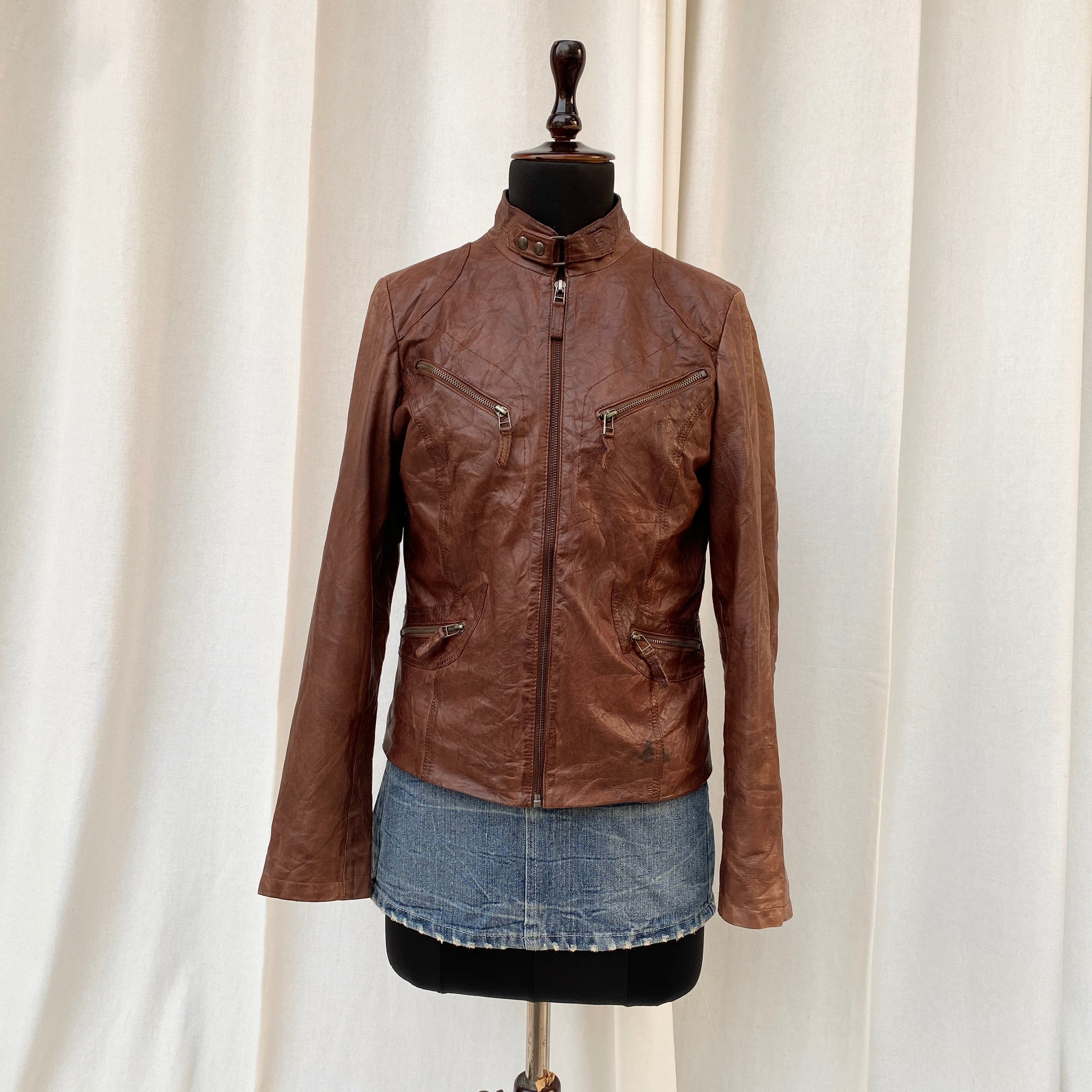 BROWN LEATHER JACKET (Fits XS/S/M)