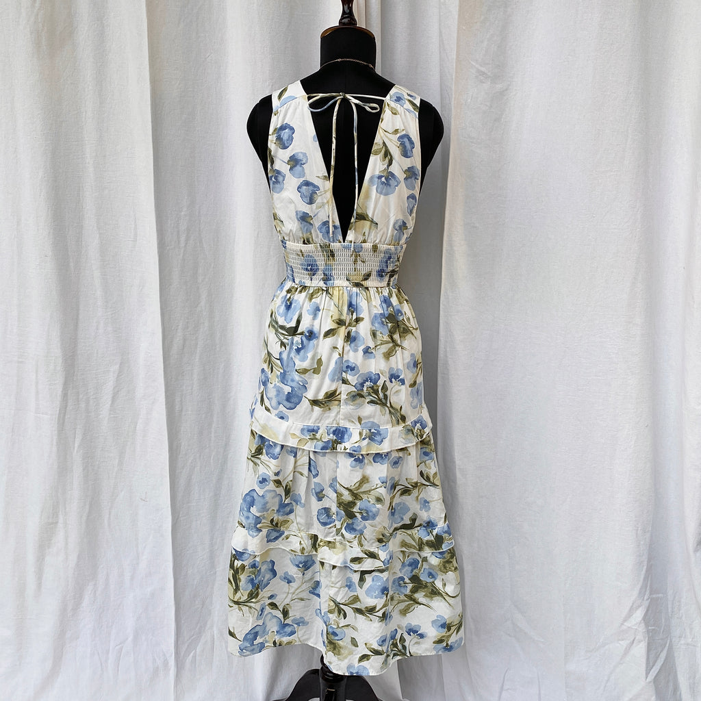 BLUE FLORAL DRESS FROM ABERCROMBIE AND FITCH (Bust : 30-34, Upper Waist : 23-28)