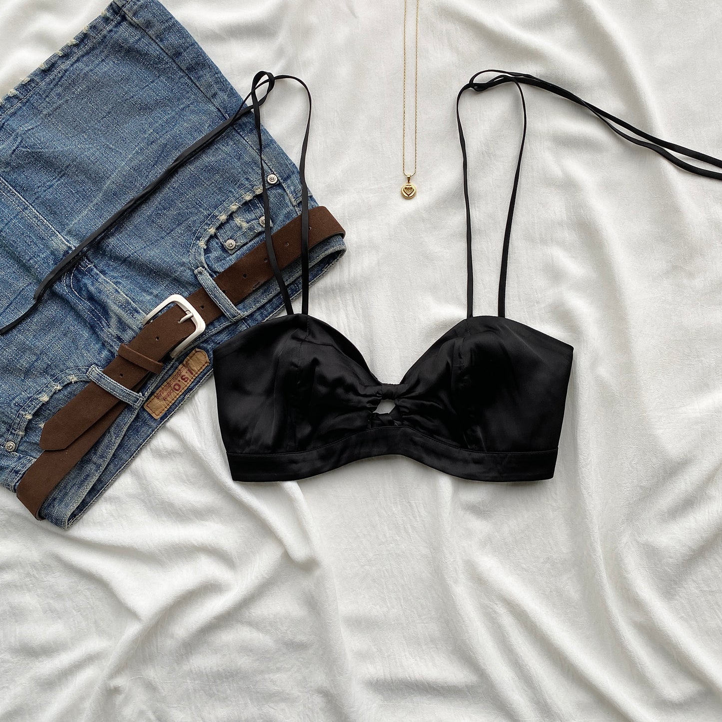 BLACK SATIN BRALETTE (Bust : 32-34)