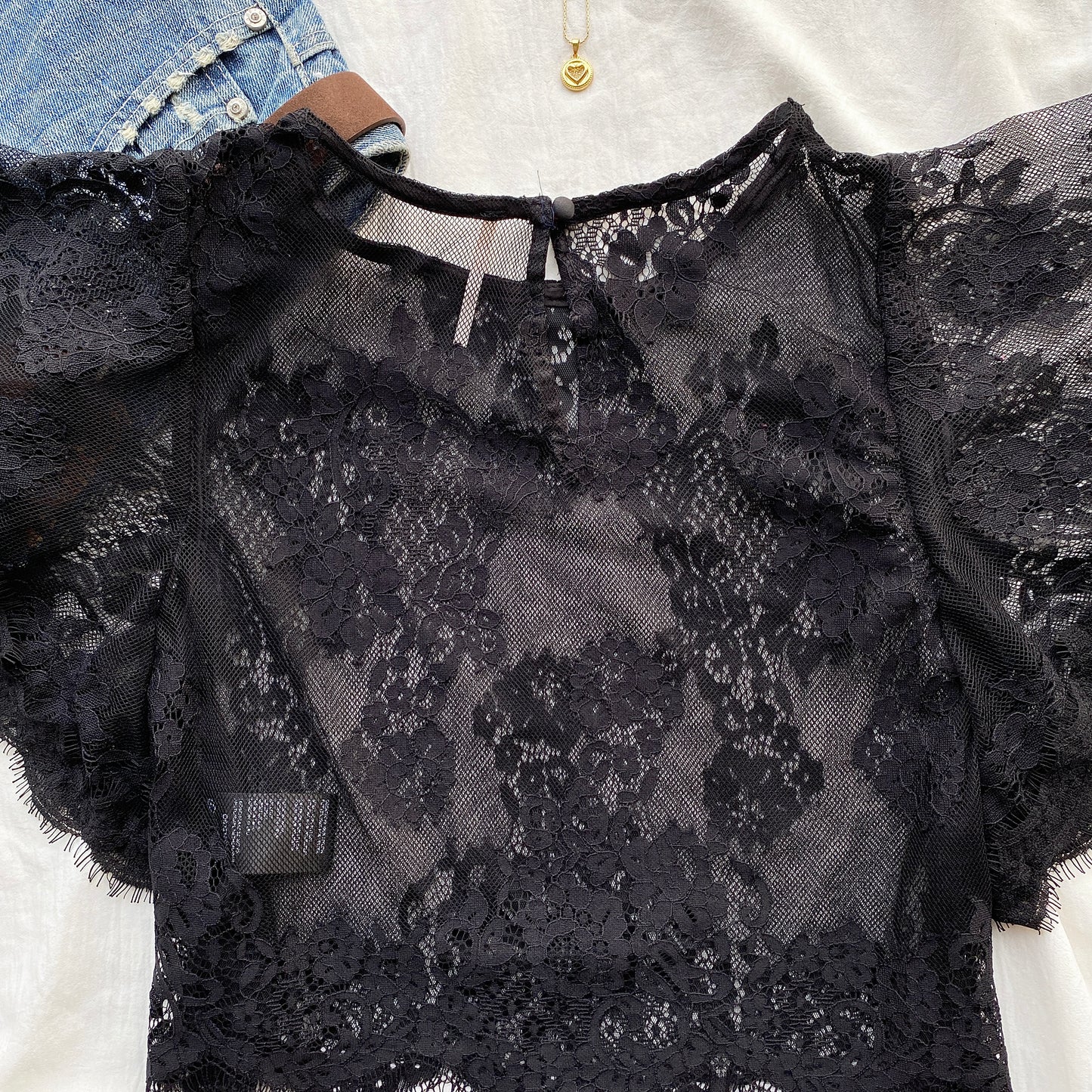 BLACK LACE TOP FROM FREE PEOPLE (Bust : 32-34, Upper Waist : 26-32)