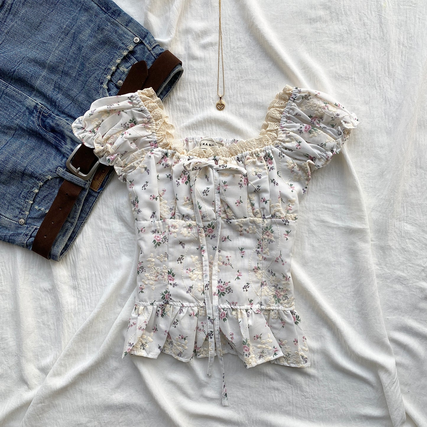 WHITE EMBROIDERED TOP (Bust : 30-34, Upper Waist : 24-28)