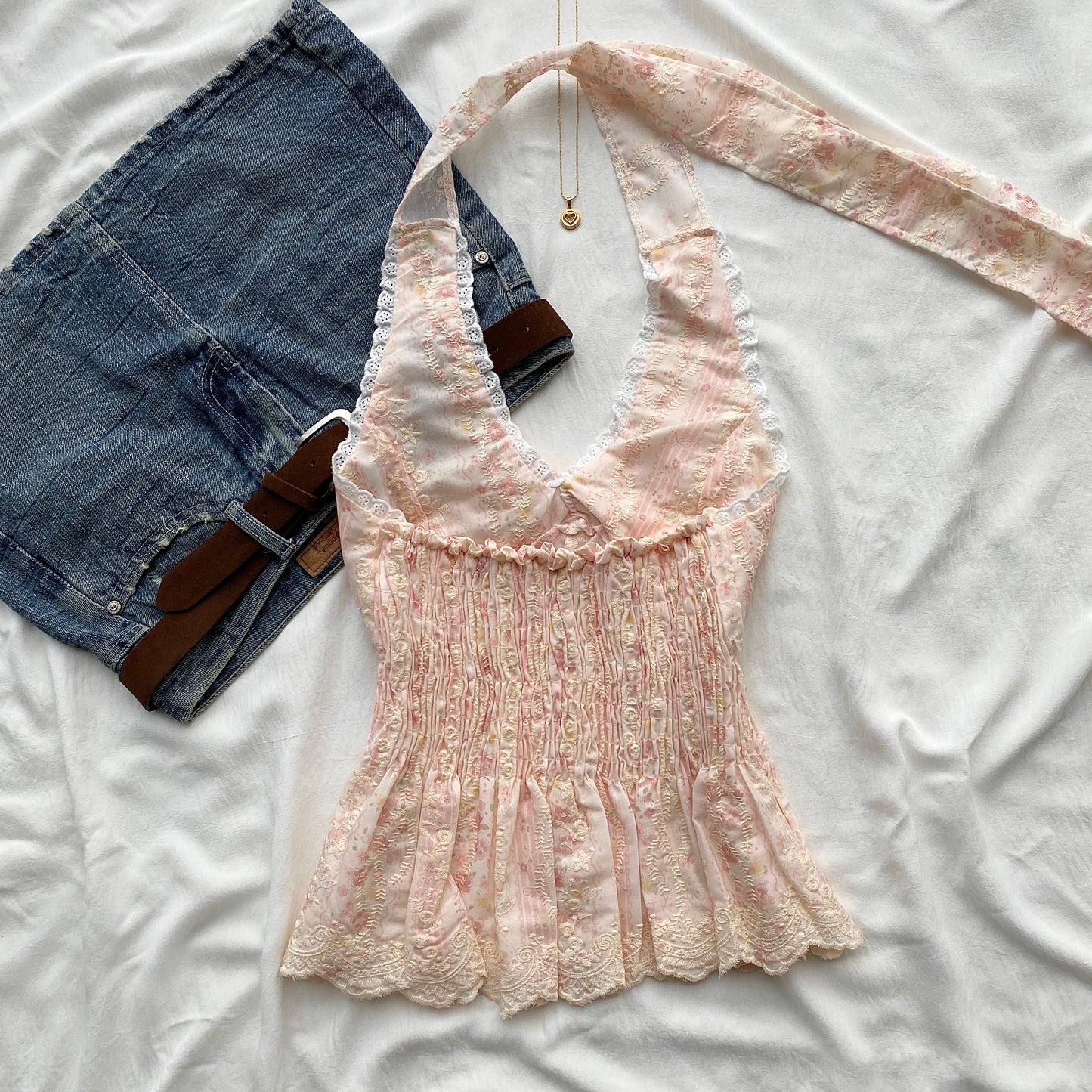 LILIA HALTER TOP (Bust : 28-34, Upper Waist : 26-32