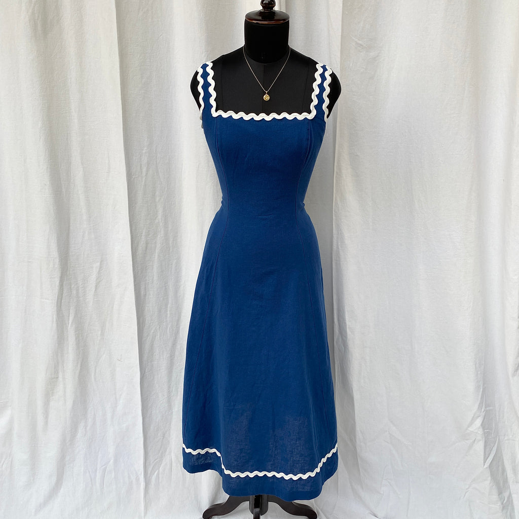 BLUE DRESS FROM ABERCROMBIE AND FITCH (Bust : 34-36, Upper Waist : 28-32)