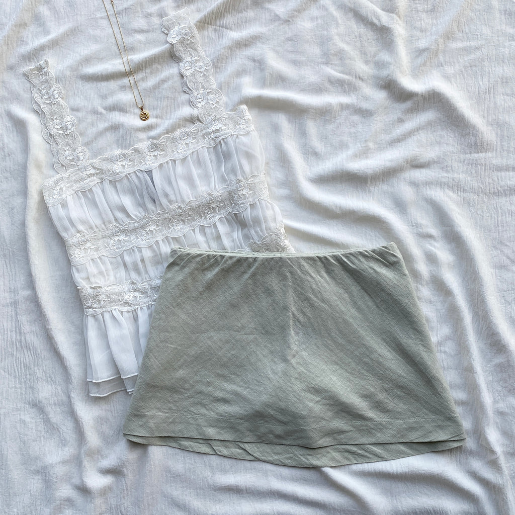 SAGE GREEN SKIRT FROM FREE PEOPLE (XS)