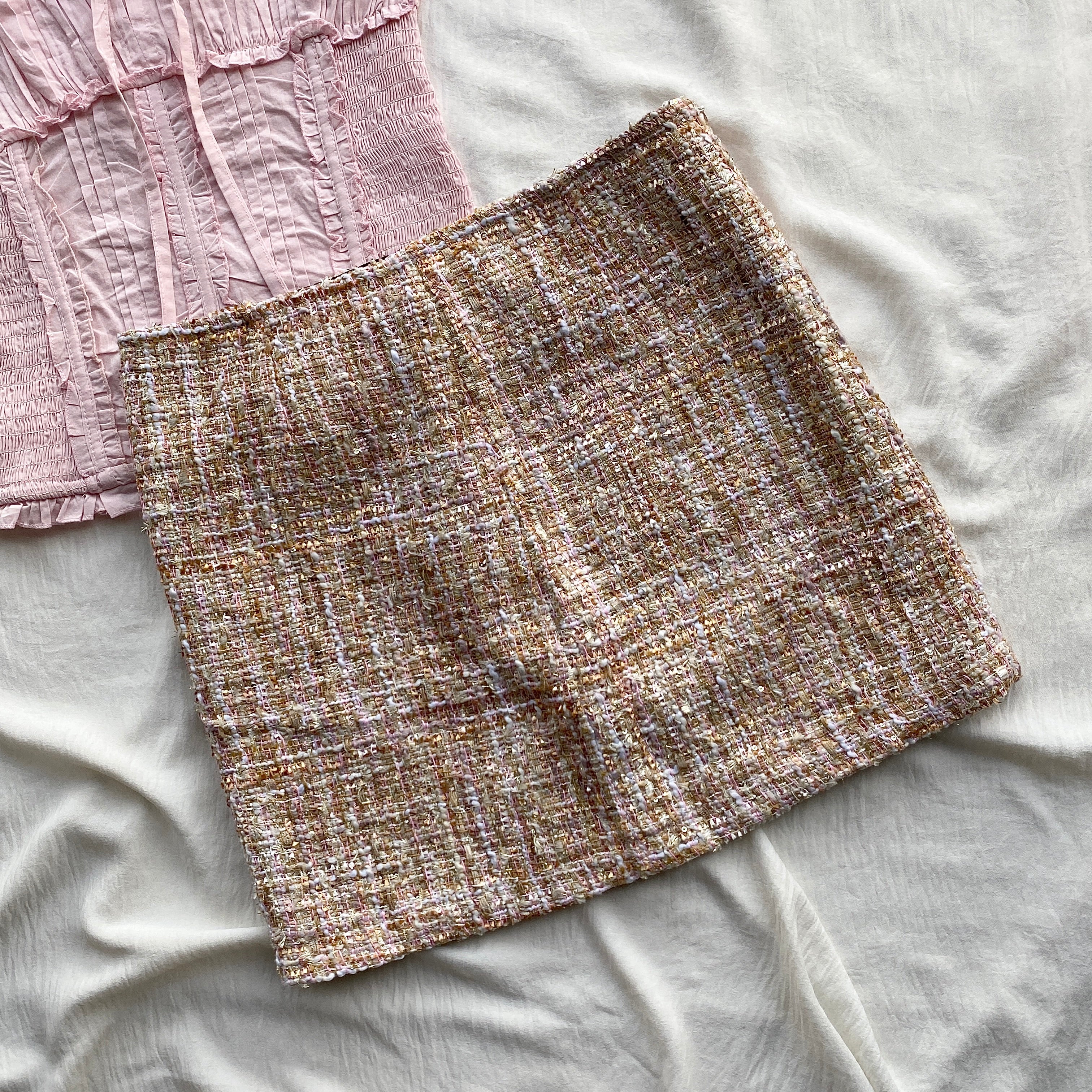 PINK TWEED SKIRT (Waist : 26-28)