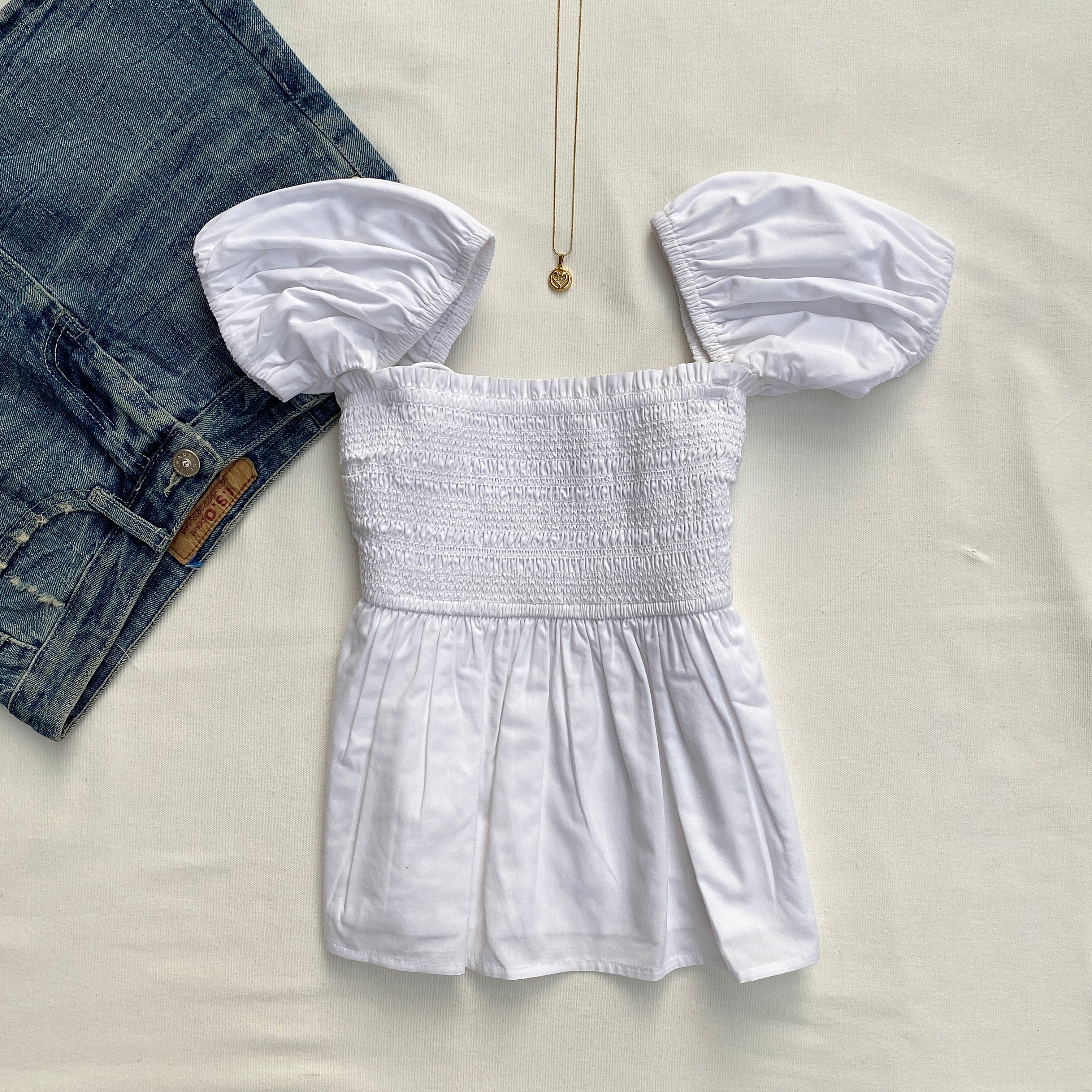 WHITE TOP FROM ABERCROMBIE AND FITCH (Two sizes available)