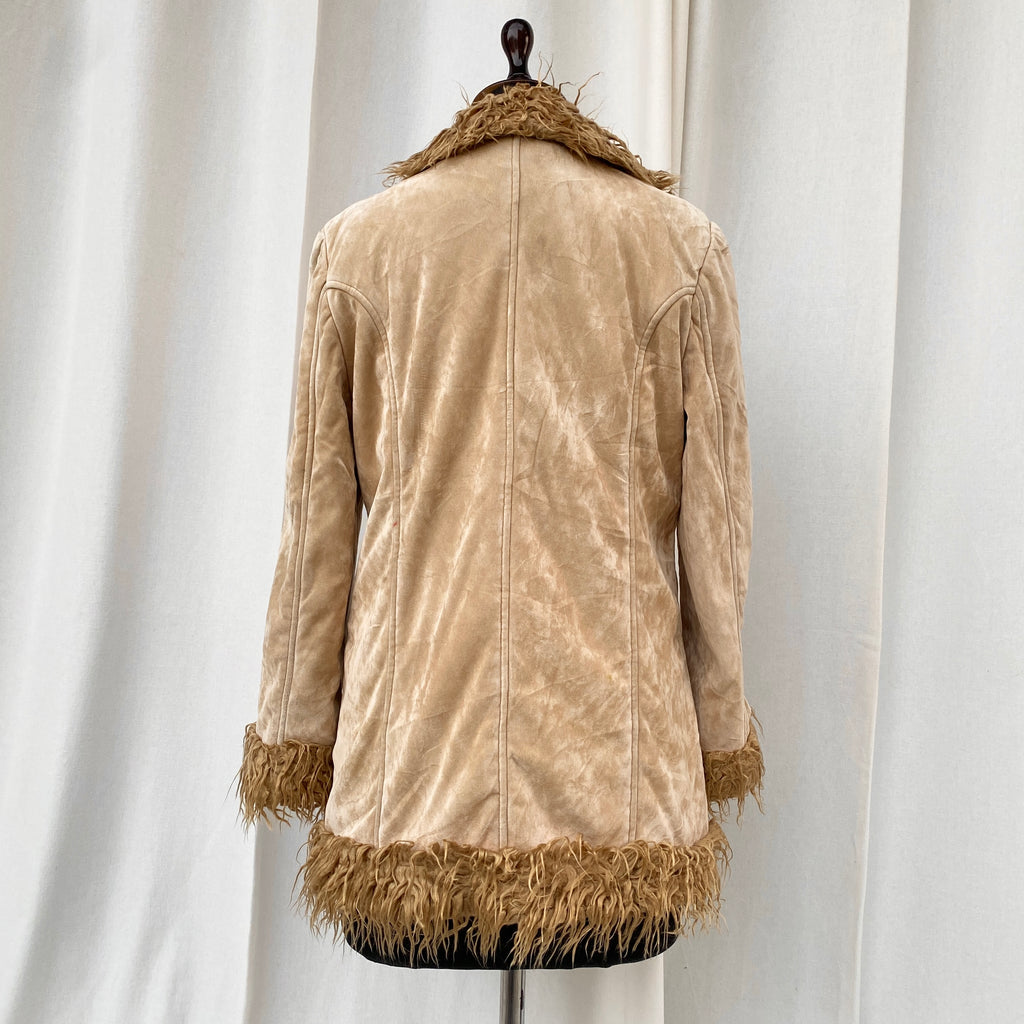 BEIGE FAUX FUR JACKET (Fits XS/S/M)