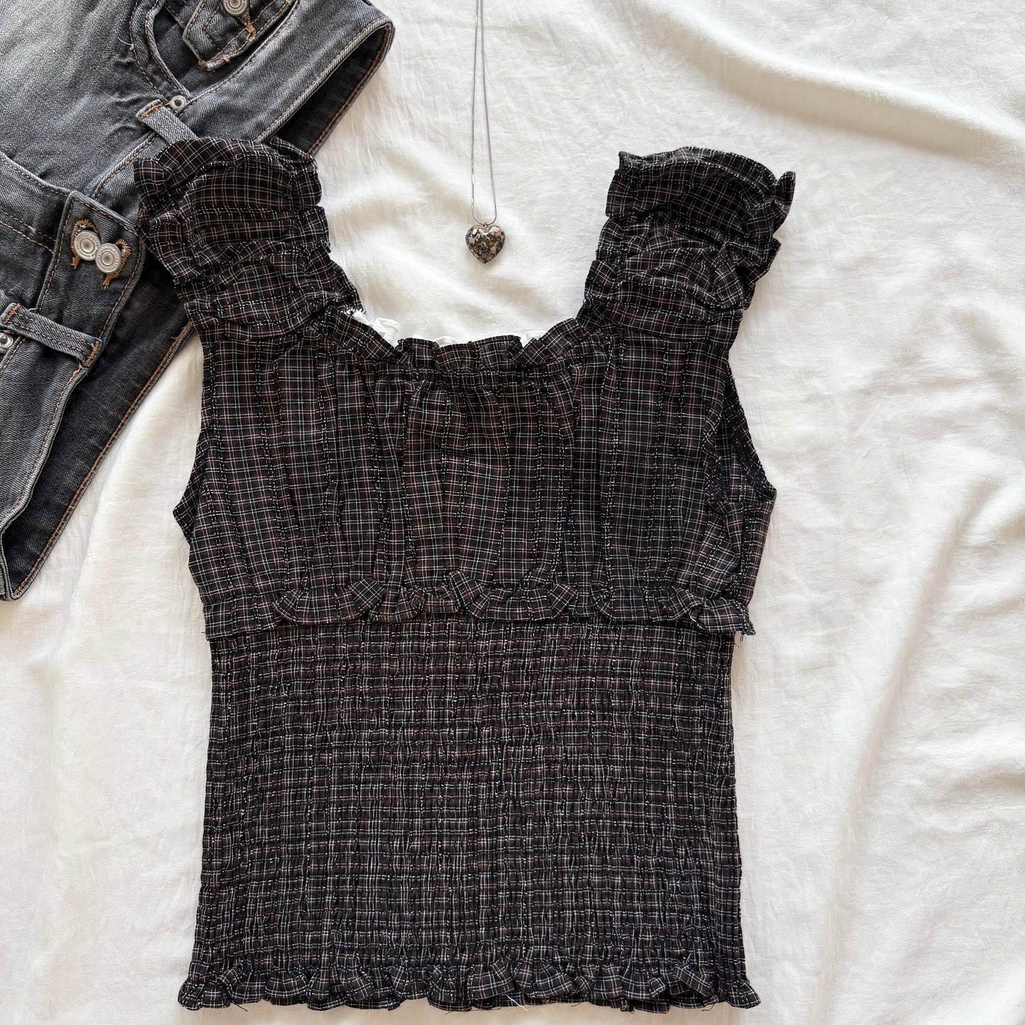 SUKI TOP IN BLACK (Bust : 30-34, Upper Waist : 24-29)